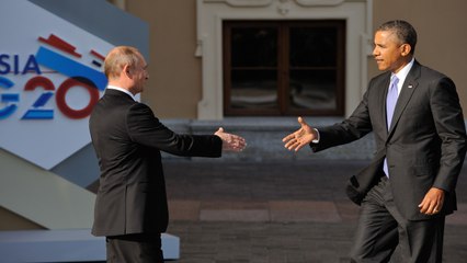 La poignée de main tendue entre Obama et Poutine
