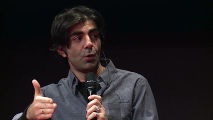 Fatih Akin découvre le cinéma... avec Bruce Lee ! (VF)