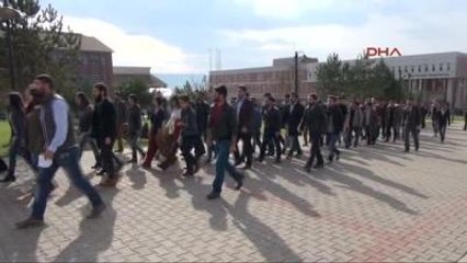 Bolu Üniversiteden Atılan Arkadaşları İçin Yürüdüler