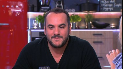 Le fou rire collectif avec François-Xavier Demaison et l'équipe de C à vous - 14/11/2014