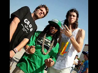 3OH!3 & Wiz Khalifa - Double Vision Karaoke