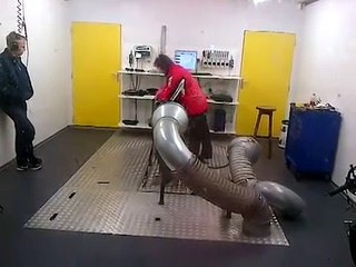 Cbr600rr op testbank bij Ten Kate Racing