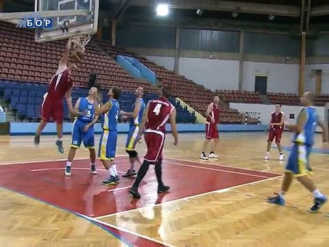 Odbojkašice i fudbaleri igraju kod kuće, 14. novembar 2014. (RTV Bor)