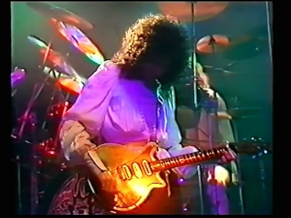 Queen - White queen (1977 Live)