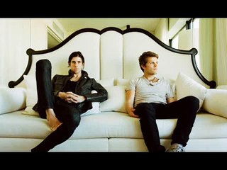 3OH!3 - Choke Chain Karaoke