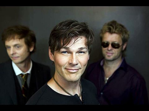 a-ha - The Sun Always Shines On TV Karaoke