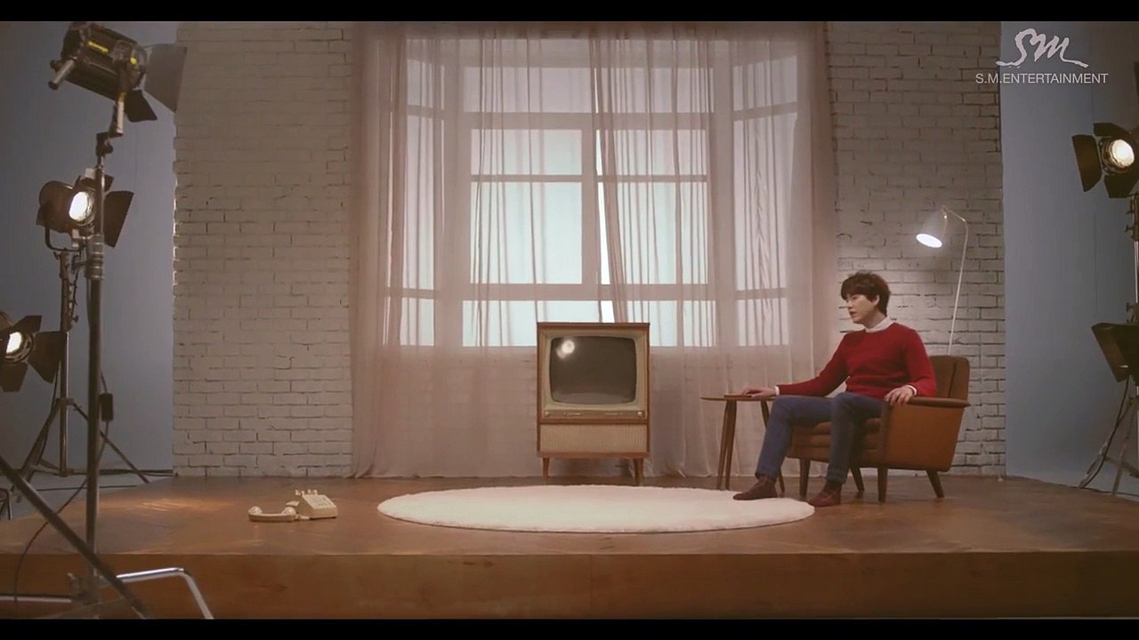 Kyuhyun - At Gwanghwamun MV