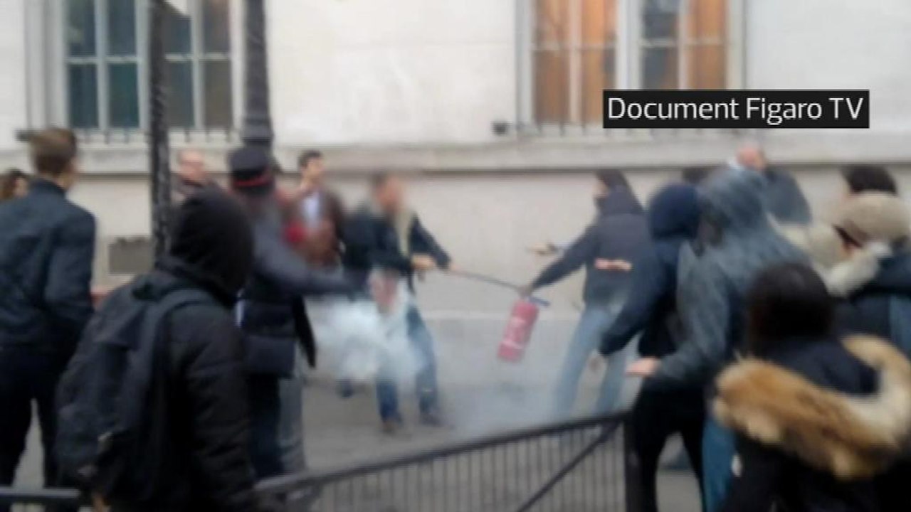 Blocages de lycée: un parent frappe un élève du lycée Montaigne avec un extincteur