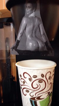 Kim Kardashian makes fresh coffee with her big fat ***....