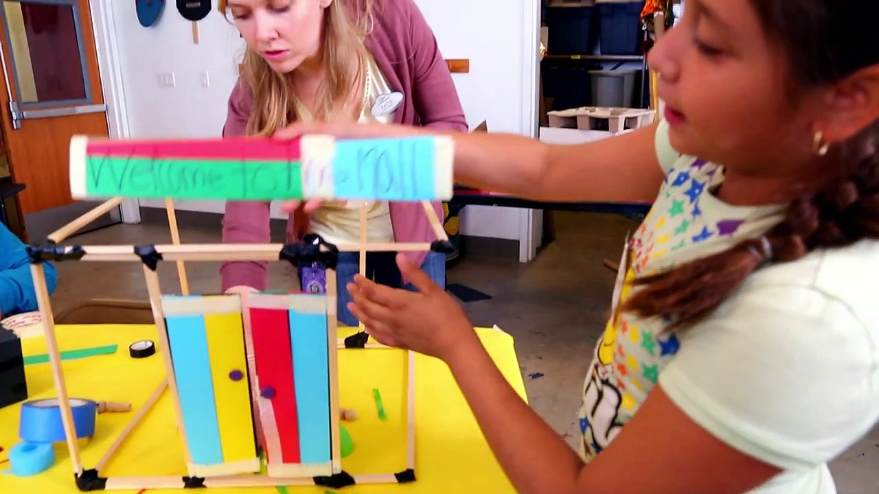 Disney Grants $1 Million to Inner-City Arts' Creativity Lab