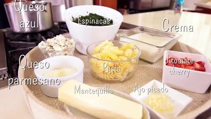 Pasta en salsa de queso azul - Zahie - ActitudFEM