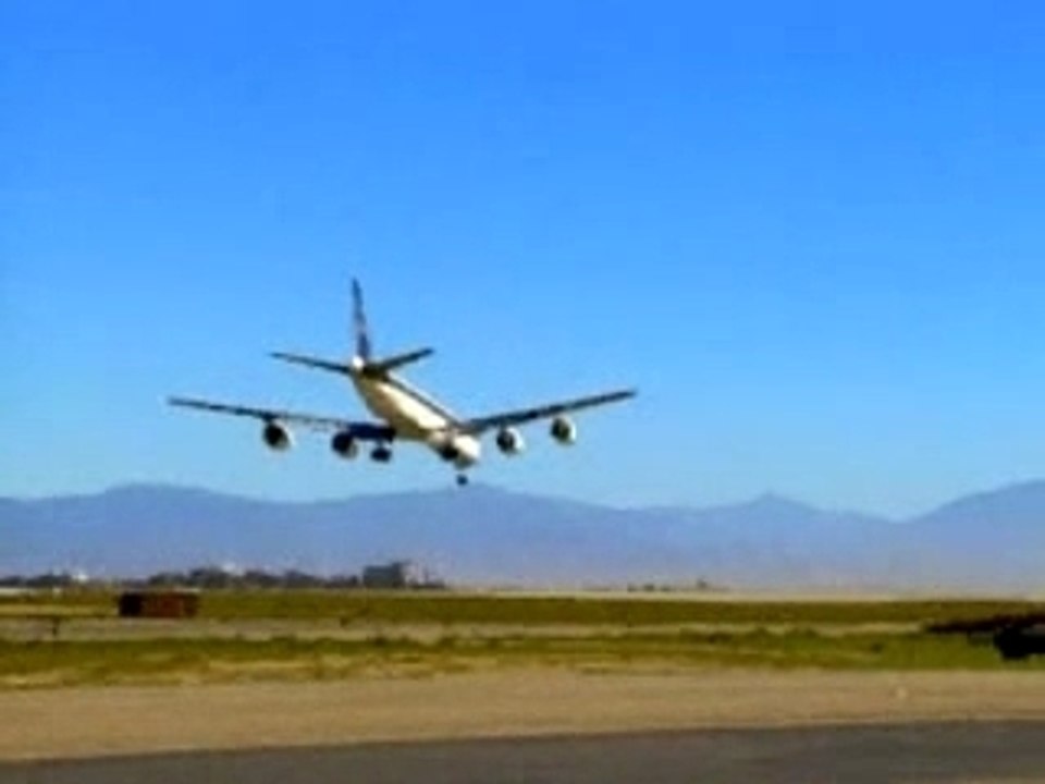 [Avion] passer a coté de l'accident
