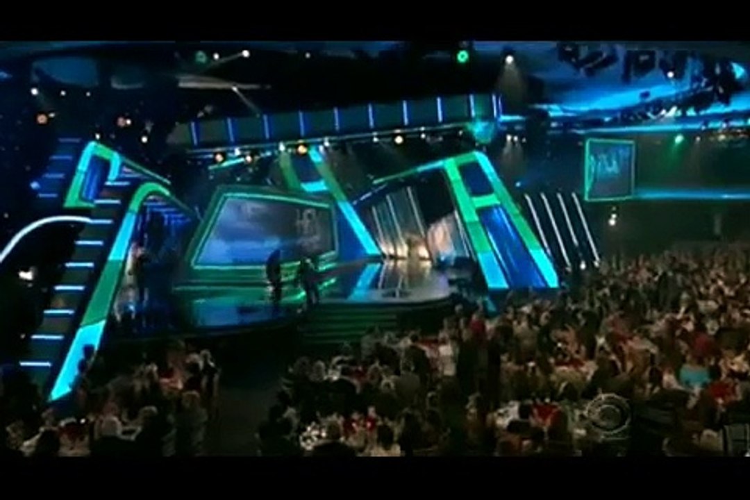 Robert Pattinson presenta Premio al Director en los HFA 2014