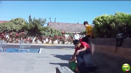 Amazing Ultimate Fail Compilation April 2014 Best of Fail Jumps Video