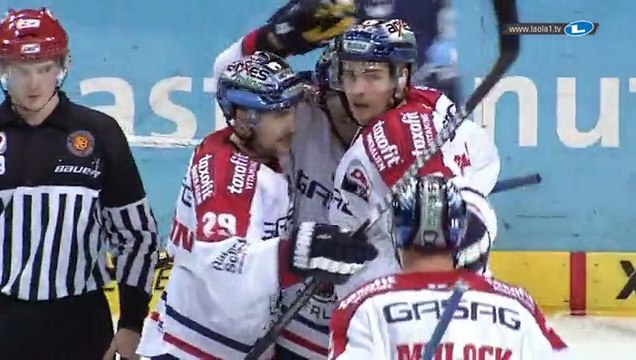 Hamburg Freezers Vs. Eisbaren Berlin