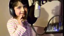 Baby Singing Sun Raha Hai Na Tu in a Very Cute Voice