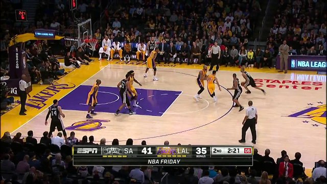 Tim-Duncan-Scores-25000th-Point