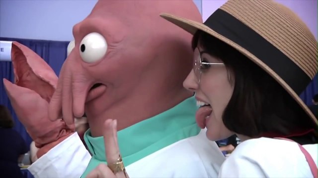 So amazing cosplay costumes : Real-Life Professor Farnsworth from Futurama!