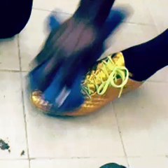 Crampons Gold  nickel ! ⚽️