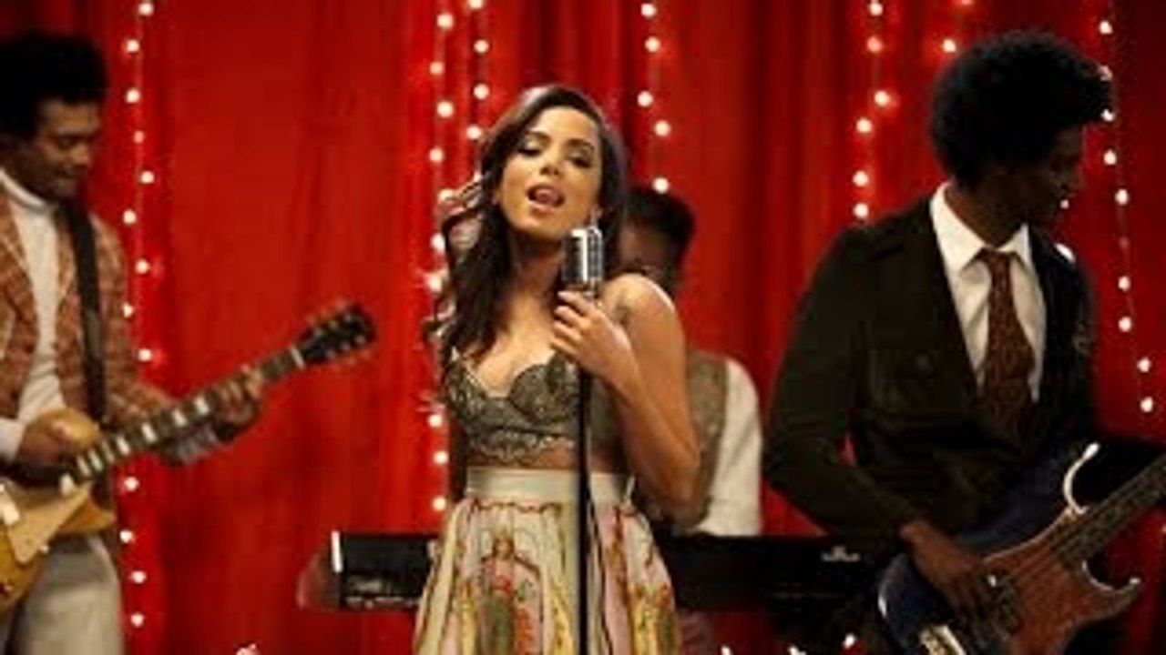 Anitta - Clipe 'Ritmo Perfeito'