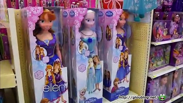 Ellen Goes Holiday Shopping At Target Nov 13 2014