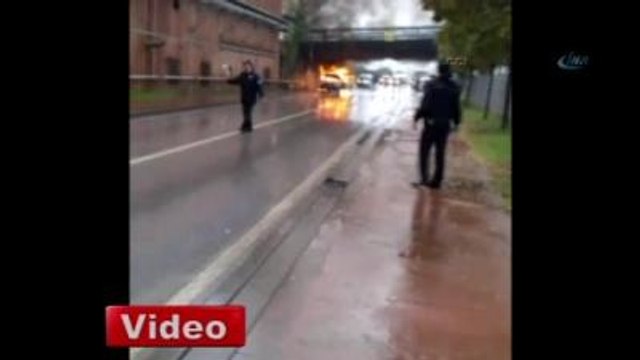 Polis Aracı Alev Alev Yandı