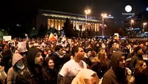 Miles de rumanos se manifiestan para pedir que la diáspora pueda votar libremente en las presidenciales
