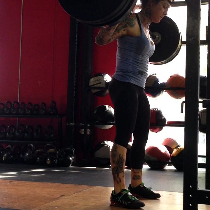 Back squat 3x3 @ 85%