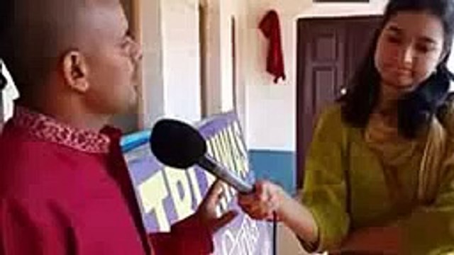 Hindu priest talking truth,praising Yasin Malik and exposing Indian lies