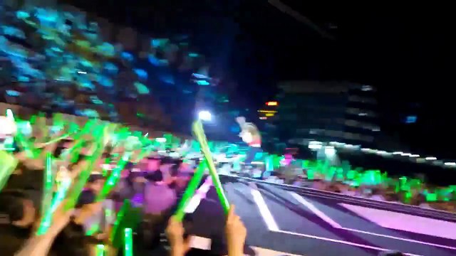 Hey Jude + Don't let Me Down + LK Nhớ Yêu Dại Khờ Mãi Yêu - Mỹ Tâm Live Concert Tour HeartBeat [09112014]