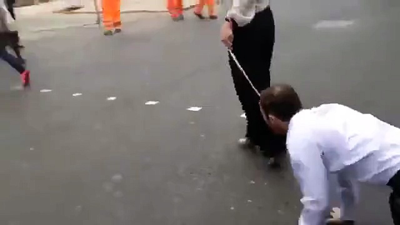 Worlds Best Pranks_34