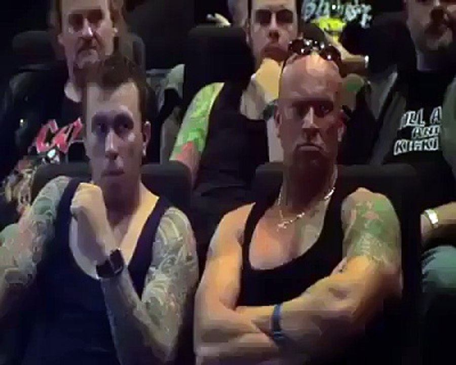 Worlds Best Pranks_25