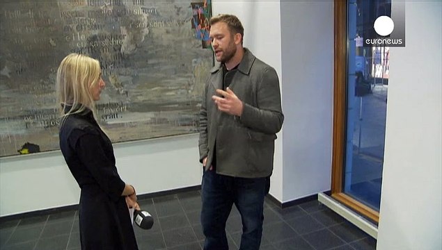 Відео сирійського хлопчика, який під пострілами снайперів рятує дівчинку, виявилося несправжнім