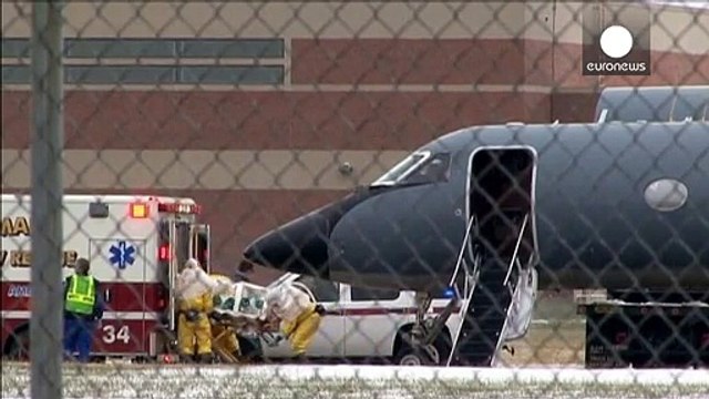 Ebola: Sierra Leone surgeon arrives in US for treatment