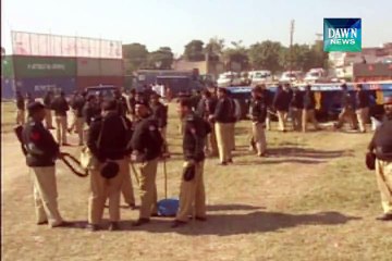 Download Video: Firing at PTI workers enroute to Jhelum rally, 8 injured