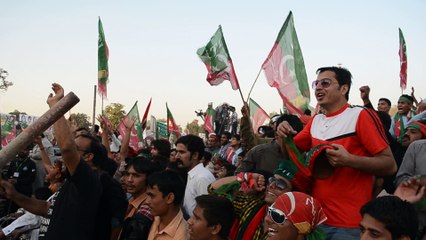 pti jalsa in sahiwal irfan khan
