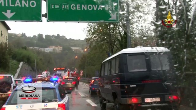 Alluvione a Genova, le immagini degli interventi di soccorso del 15 novembre 2014