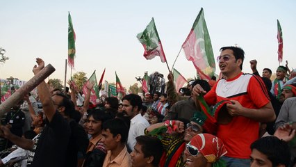 pti jalsa in sahiwal irfan khan