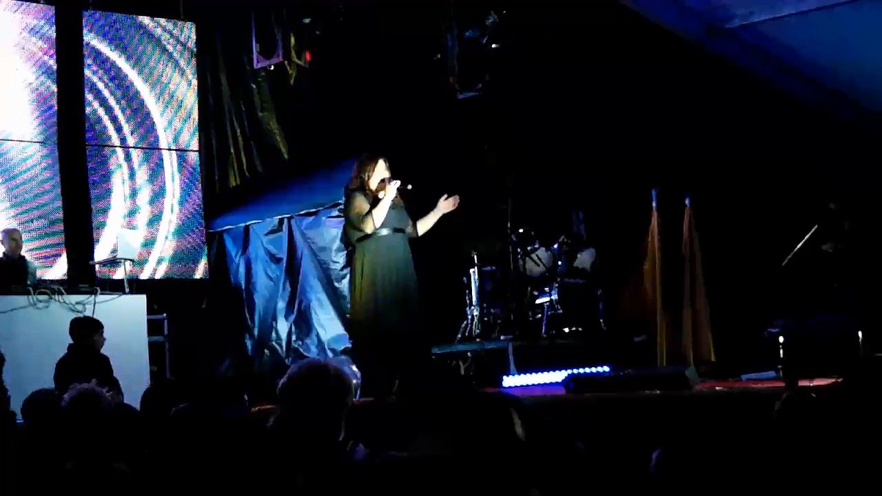 Iria Cid en el concierto solidario