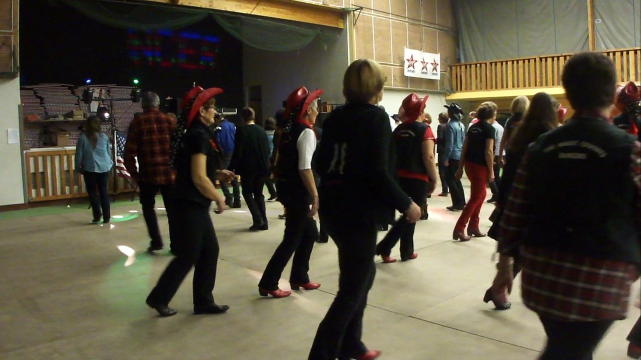 Bal chez Les Hobos Dancers à Roscoff (29)