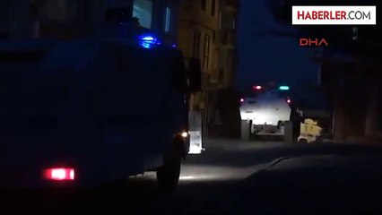 Gaziantep'te Taş Atan Gruba Gazlı Müdahale