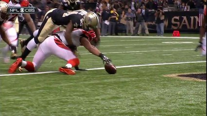 Wk 11 Can't-Miss Play: Gresham recovers his own fumble for a TD