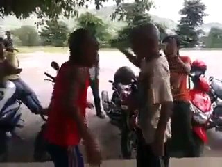 Funny video(ہنسنا منع ہے ۔ ٹینڈ کی کیا بات ہے)