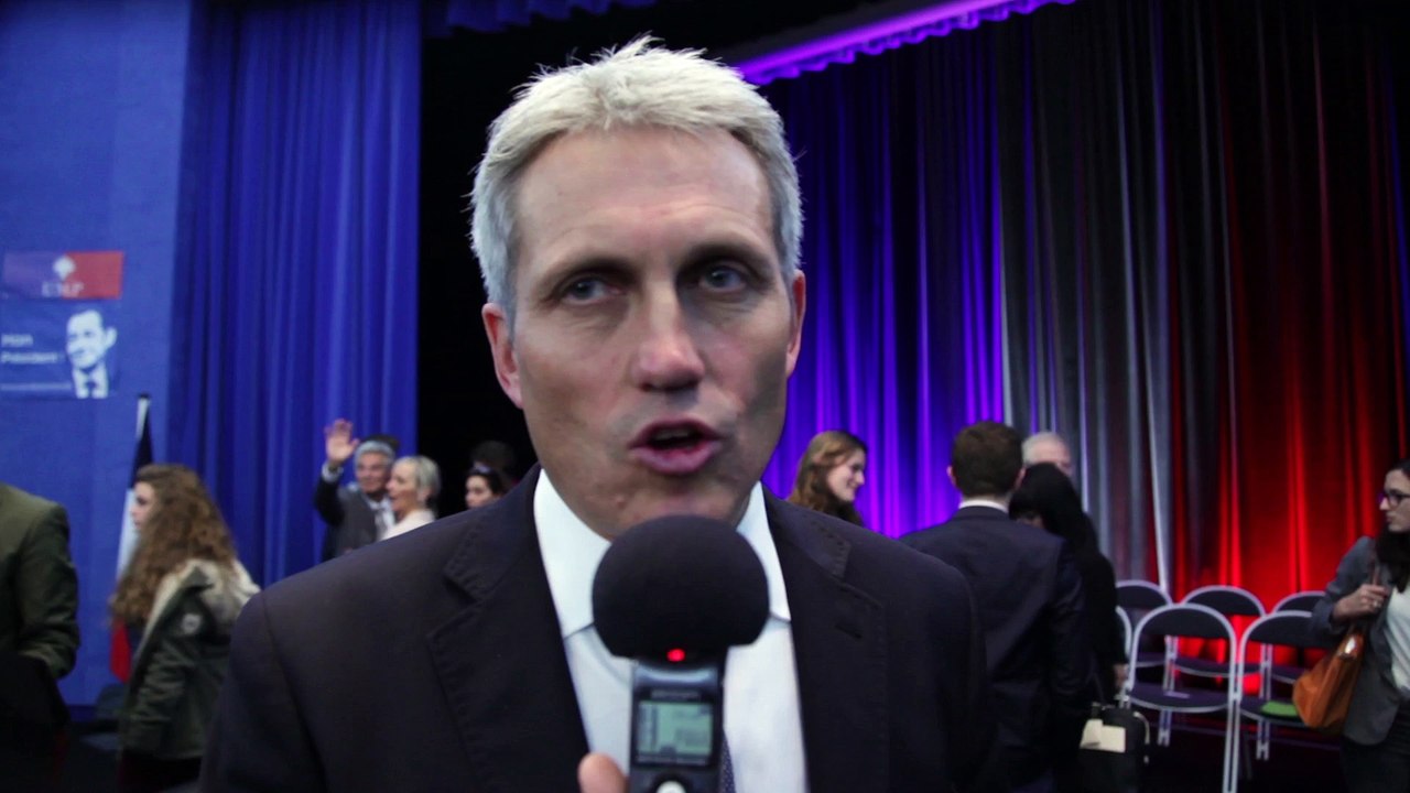 Joël Bruneau et Antoine Rufenacht accueillent Nicolas Sarkozy à Caen