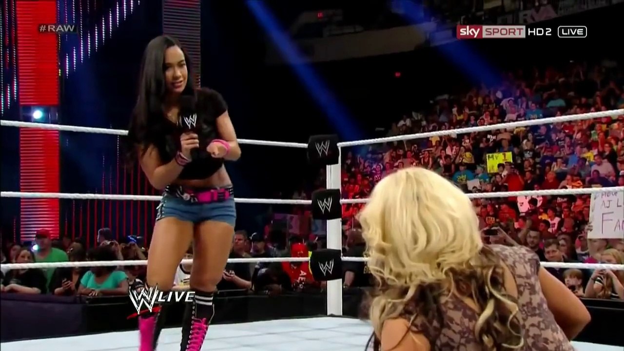 AJ Lee & Kaitlyn Segment
