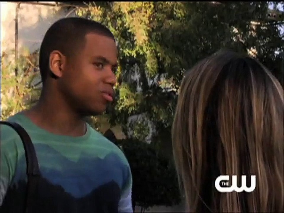 90210 2x17 Promo
