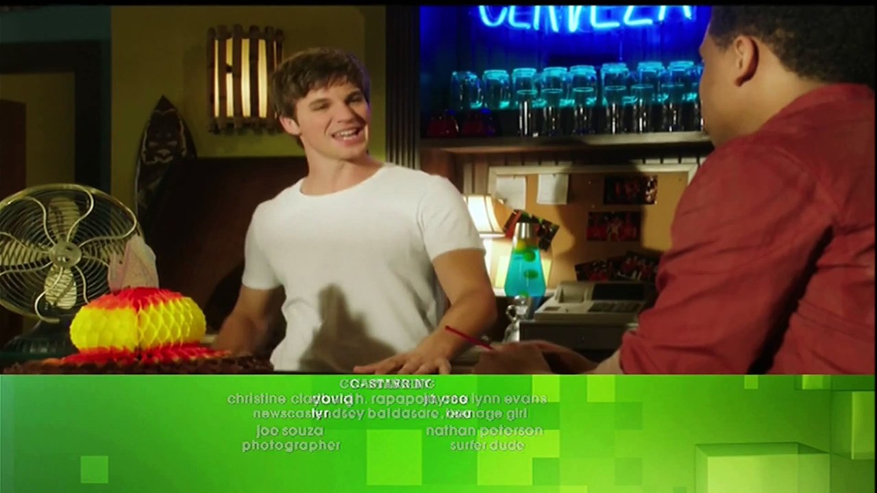 90210 4x10 Promo _Smoked Turkey_ (HD)