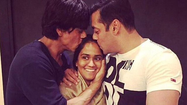 Shahrukh Khan At Arpita's Sangeet Ceremony | Salman Khan