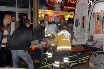 Eski Sevgilisini Tabancayla Yaraladı, Polisle Çatışmada Yaralı Yakalandı