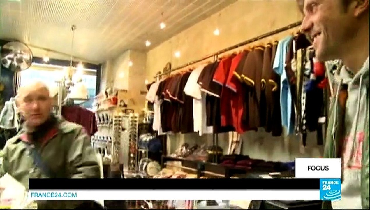 ALLEMAGNE - Les néonazis allemands recrutent chez les hooligans